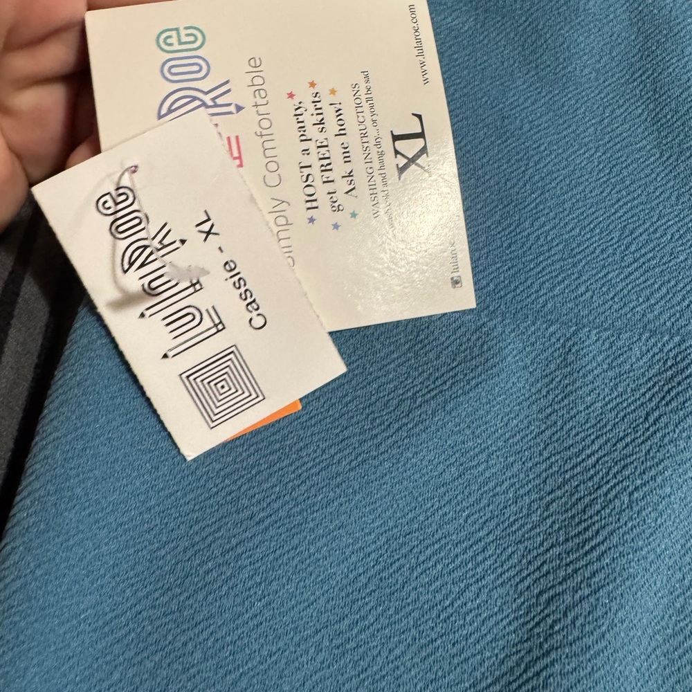 3 lularoe Cassie skirts 🆕 size XL bundle - Picture 9 of 12